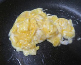 トマトとエノキとたまごの柚子胡椒味噌炒め作り方1写真