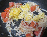 トマトとエノキとたまごの柚子胡椒味噌炒め作り方6写真