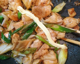 簡単！激ウマ！鶏もも肉のガリバタ炒め♪作り方6写真