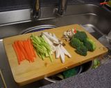 イタリア風バジルソースの野菜チキン巻作り方2写真