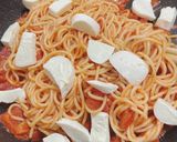 簡単♡トマトとモッツァレラチーズのパスタ作り方5写真