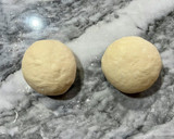 舞茸とれんこんのジェノベーゼ全粒粉ピザ作り方3写真