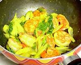 海老とセロリのスパイシー炒め作り方6写真