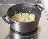 プルンと柔らか【豚ばらのバルサミコ煮】作り方3写真