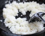 あごだしと昆布だしで、ゆで玉子の炒飯作り方3写真