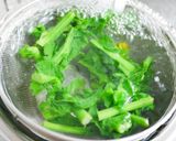 菜の花の茎で肉巻きおかず作り方3写真