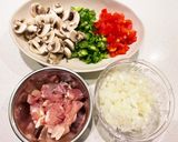 フライパンで鶏とマッシュルームのピラフ風作り方1写真