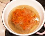 人参と白菜とえのきだけの味噌汁作り方9写真