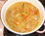 人参と白菜とえのきだけの味噌汁作り方13写真