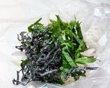 ポリ袋で簡単！大根と梅干しのさっぱり和え作り方3写真
