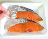 〈くらし薬膳〉鮭と卵の炊き込みご飯作り方1写真