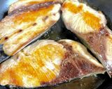 ぶりの照り焼き。ハチミツで優しい味。作り方2写真