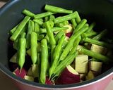 いんげんと薩摩芋のバター醬油チーズ炒め作り方2写真