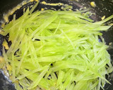 中国野菜と卵炒め(ステムレタス)作り方9写真