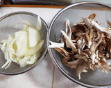 舞茸と卵のバター炒め作り方1写真