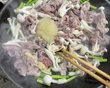ニンニクの芽と豚肉でガツンとスタミナ丼作り方3写真