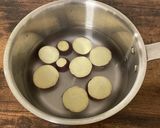 【初心者向け】さつまいもの、具沢山味噌汁作り方3写真