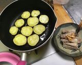 さつまいもと豚バラのガーリック甘辛作り方4写真