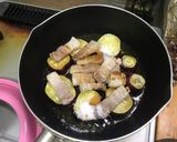 さつまいもと豚バラのガーリック甘辛作り方5写真