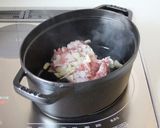 手軽な【豚とキムチのお味噌汁】作り方2写真