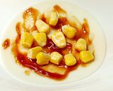 余った餃子の皮！トマトコーンチーズピザ作り方2写真