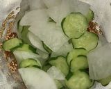 胡瓜とだいこんの胡麻梅肉和え作り方9写真