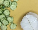 胡瓜とだいこんの胡麻梅肉和え作り方1写真