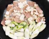 ホルモンとネギの味噌炒め作り方3写真