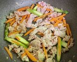 白菜たっぷり・麻婆風焼きうどん作り方6写真