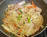 白菜たっぷり・麻婆風焼きうどん作り方8写真
