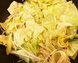 キャベツと魚肉ソーセージのマヨぽん炒め作り方5写真