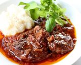 煮込んで柔らか【牛すねのトマトワイン煮】作り方6写真