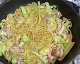 「KALDI 」劇旨調味料で麻辣焼そば作り方5写真