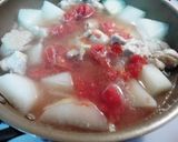 大根とチキンのトマト味噌煮込み作り方3写真