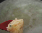 市販の生つみれとワンタンの皮のスープ作り方2写真