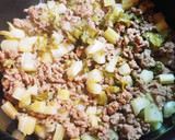 簡単☆挽き肉とセロリのチーズピラフ作り方5写真