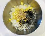 ☆簡単栄養♪塩こんぶと炒り卵のおにぎり☆作り方3写真