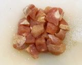 鶏肉と梅干しのパスタ作り方1写真