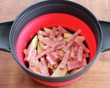簡単！さつまいもとベーコンのカレー炒め作り方2写真