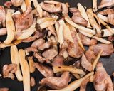 砂肝とキノコの炒め物☆シンプルが1番作り方5写真