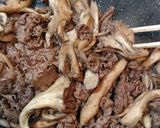 簡単！めちゃうま♪牛肉と舞茸のガリぽん♪作り方3写真
