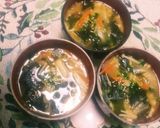 簡単シンプルに❗エノキとワカメの味噌汁☺作り方5写真