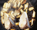 超簡単！ブリとエリンギの激うま照り焼き作り方4写真
