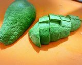 簡単おつまみ♪ピリ辛アボカドの落花生和え作り方3写真