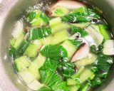 中華風♡青梗菜ときのこの春雨スープ作り方3写真