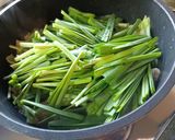 寒い日に♡ニンニクバター風味の中華風鍋作り方5写真