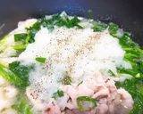 寒い日に♡ニンニクバター風味の中華風鍋作り方8写真