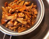 鶏ごぼう炊き込みご飯作り方4写真