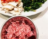 カニカマ入り挽肉と法蓮草のあんかけうどん作り方1写真