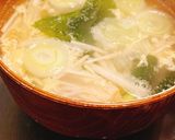 簡単☆もやしとわかめのかき玉スープ作り方6写真